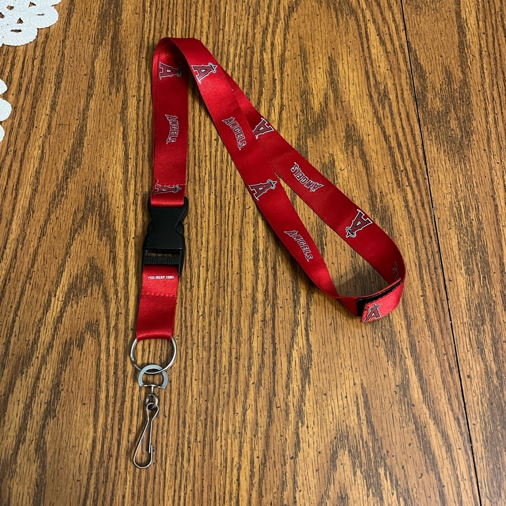 Los Angeles Angels Lanyard Keychain Keyring MLB